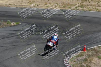 media/Apr-20-2025-AHRMA (Sun) [[393a79c373]]/Race/Group 10/Turn 4b/